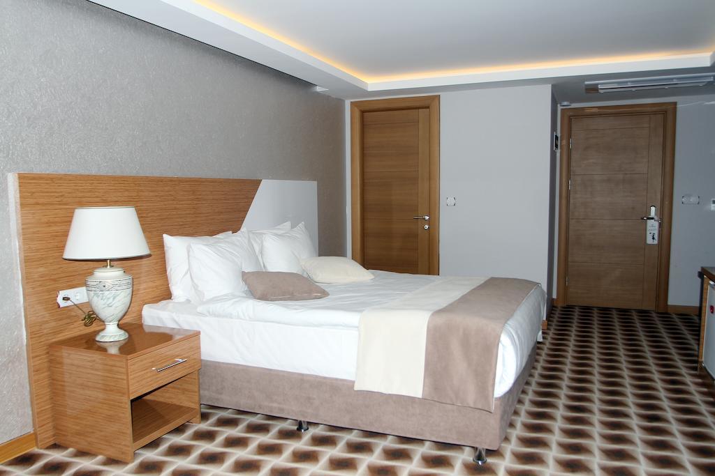 Way Hotel Izmir Exterior photo